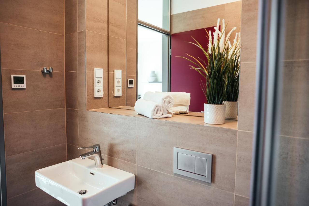 The Rix Studios & Suites Near Sbahn Neukolln Берлин Екстериор снимка