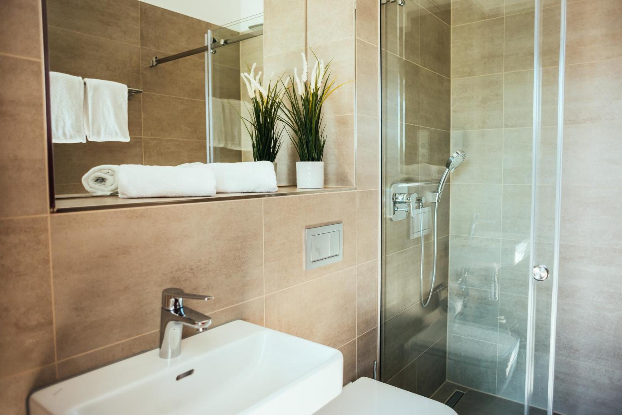 The Rix Studios & Suites Near Sbahn Neukolln Берлин Стая снимка